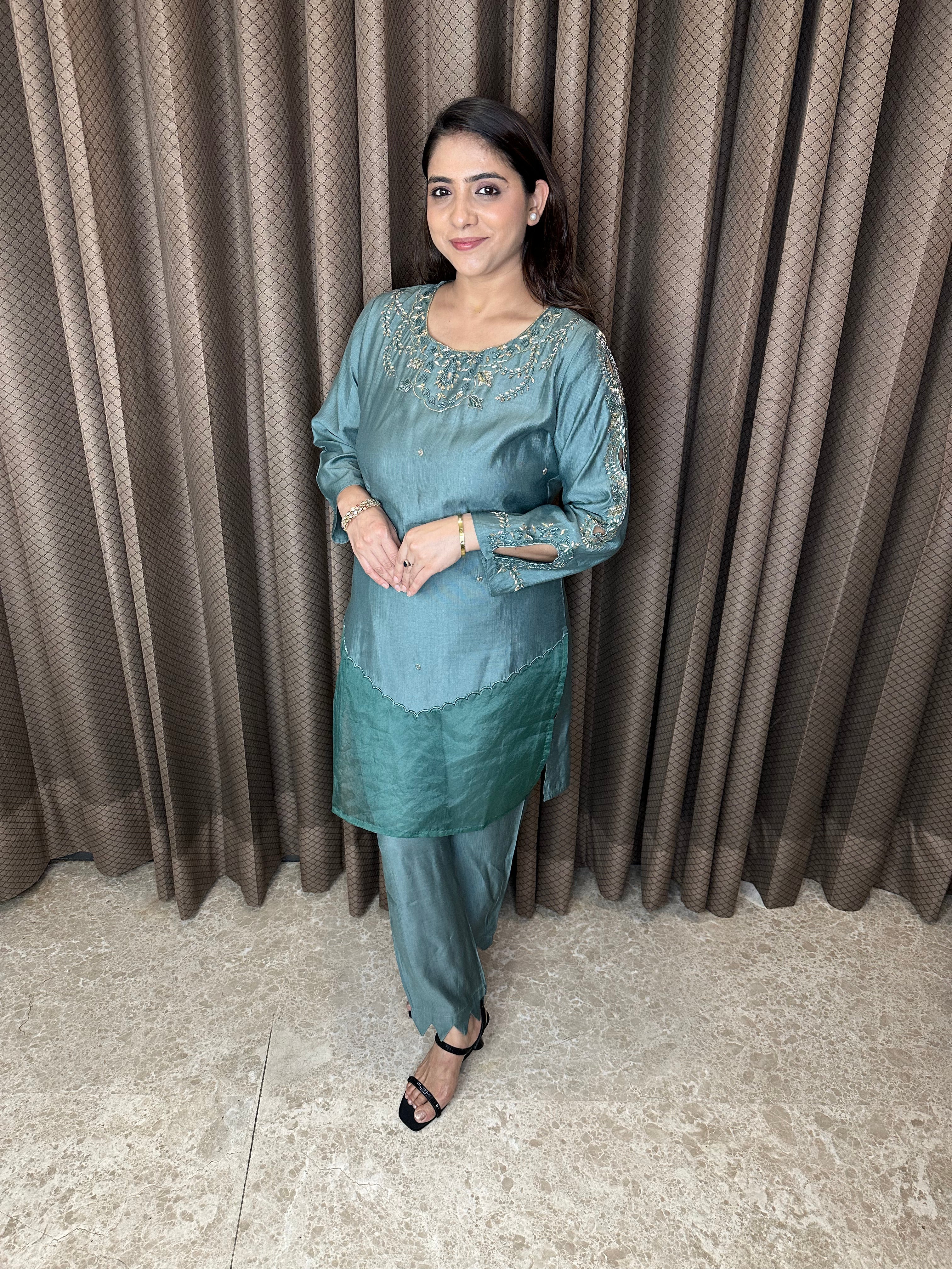 Green Embroidered Co-ord Set in cotton Blend