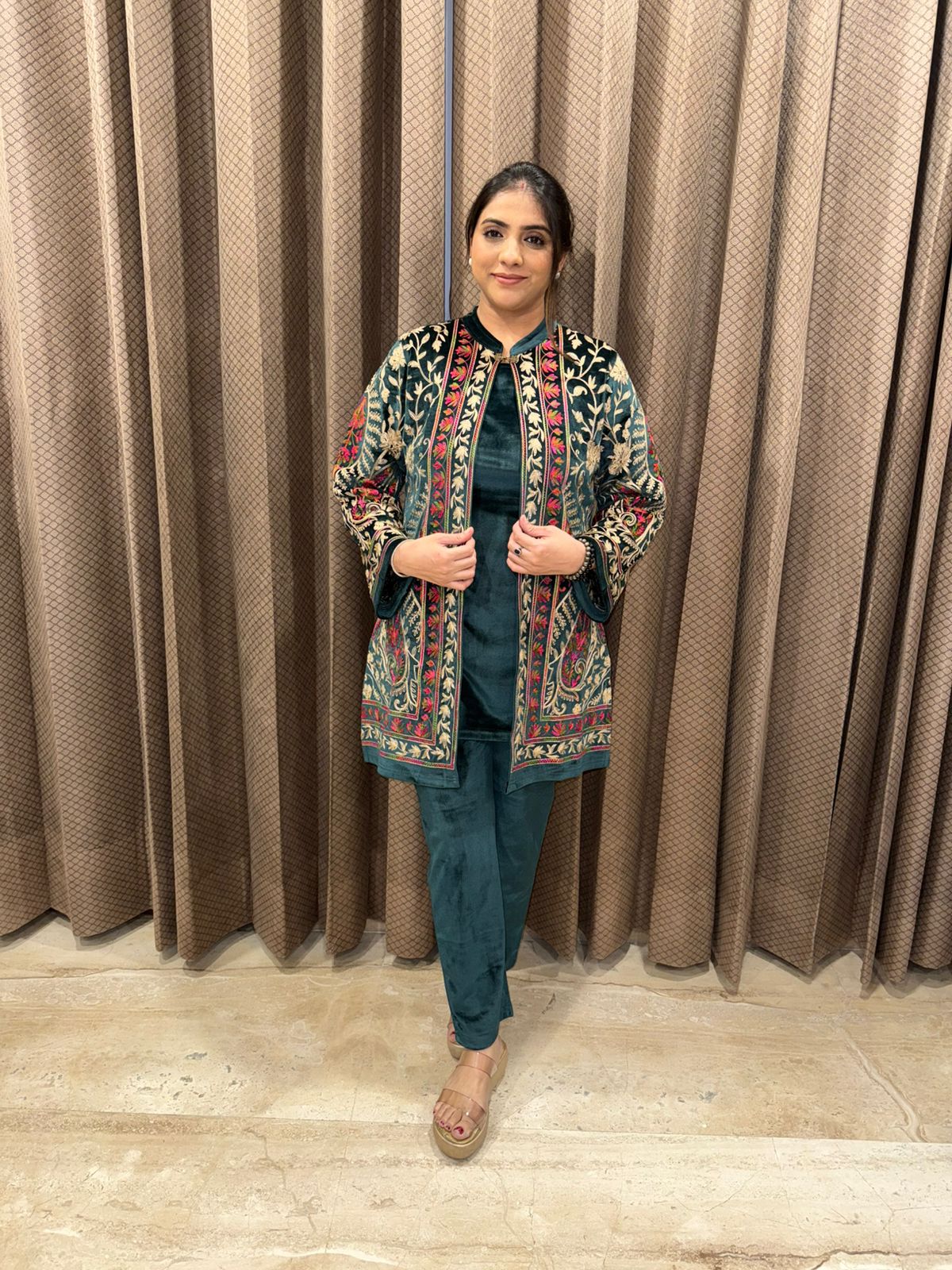 Elegant Dark Green Velvet Kurta Set with Multicolor Kashmiri Embroidered Jacket