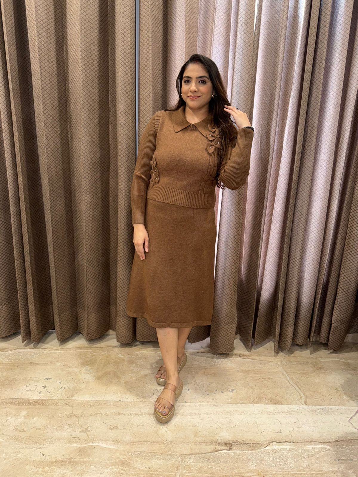 Ribbed Knit Midi Dress with Petal-Appliqué Collar