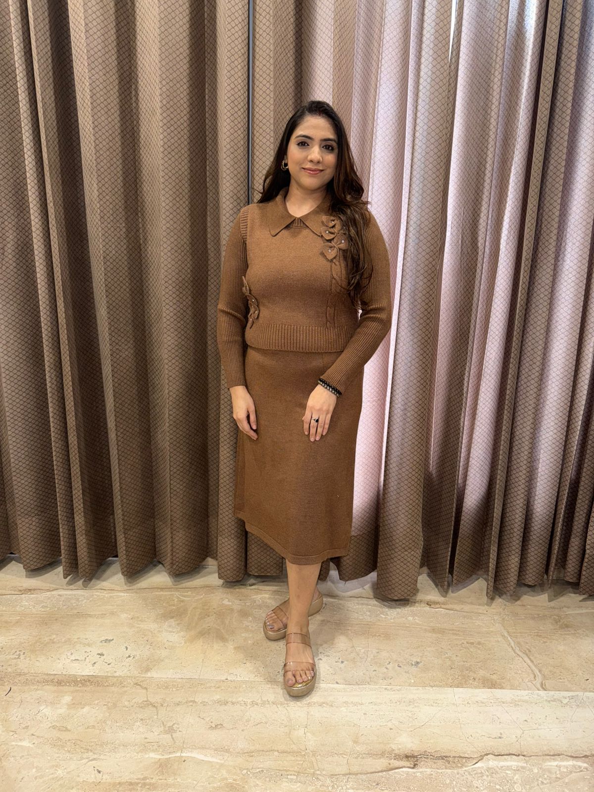 Ribbed Knit Midi Dress with Petal-Appliqué Collar