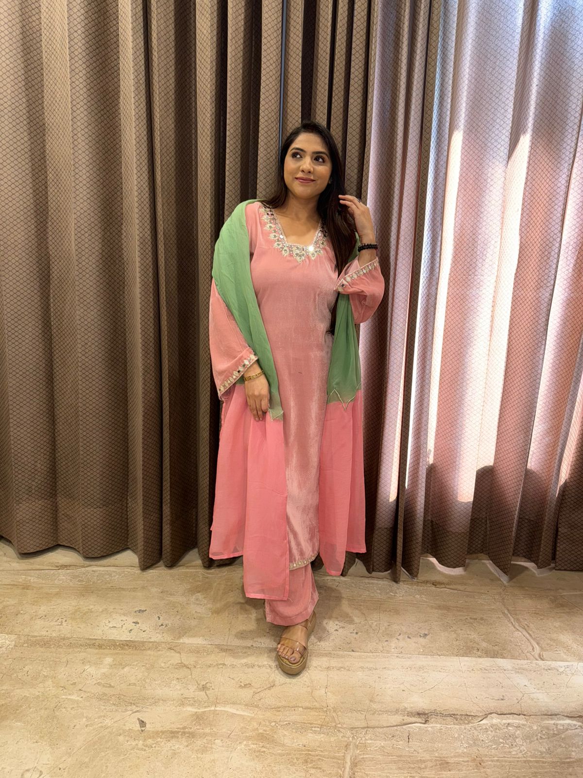 Baby Pink Kurta Pant Set with Contrast Green Dupatta