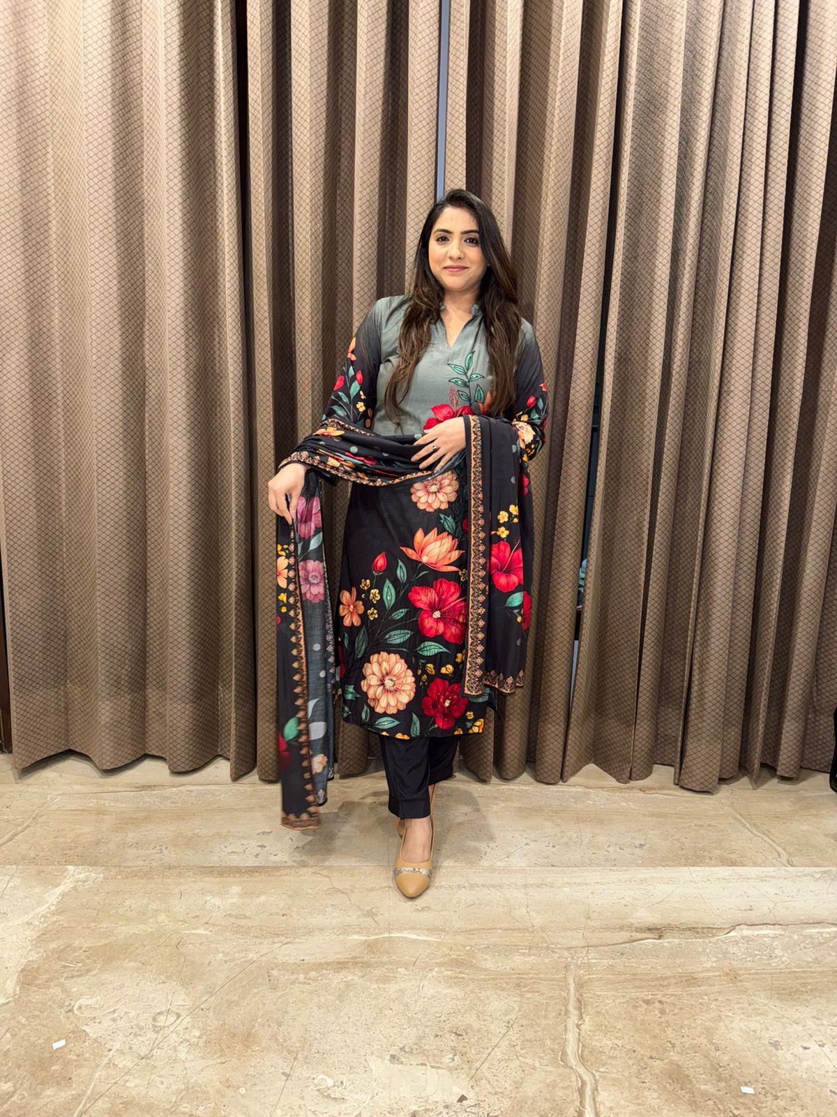 Ombre teal Green & Black Floral Printed Kurta Set with Dupatta