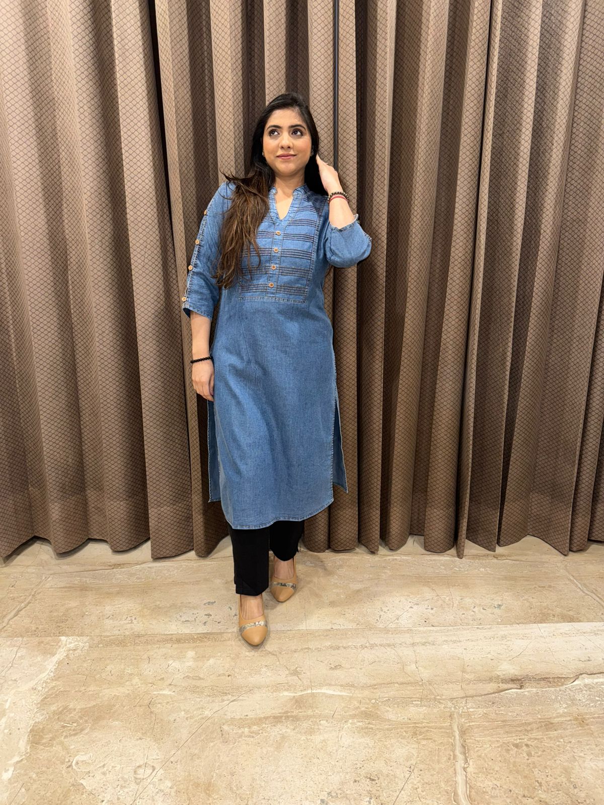 Blue Solid denim Kurta with Contrast Stitching