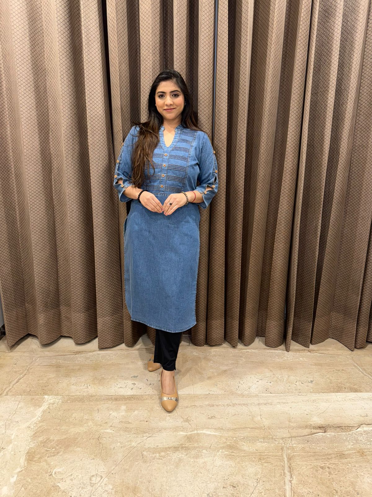 Blue Solid denim Kurta with Contrast Stitching