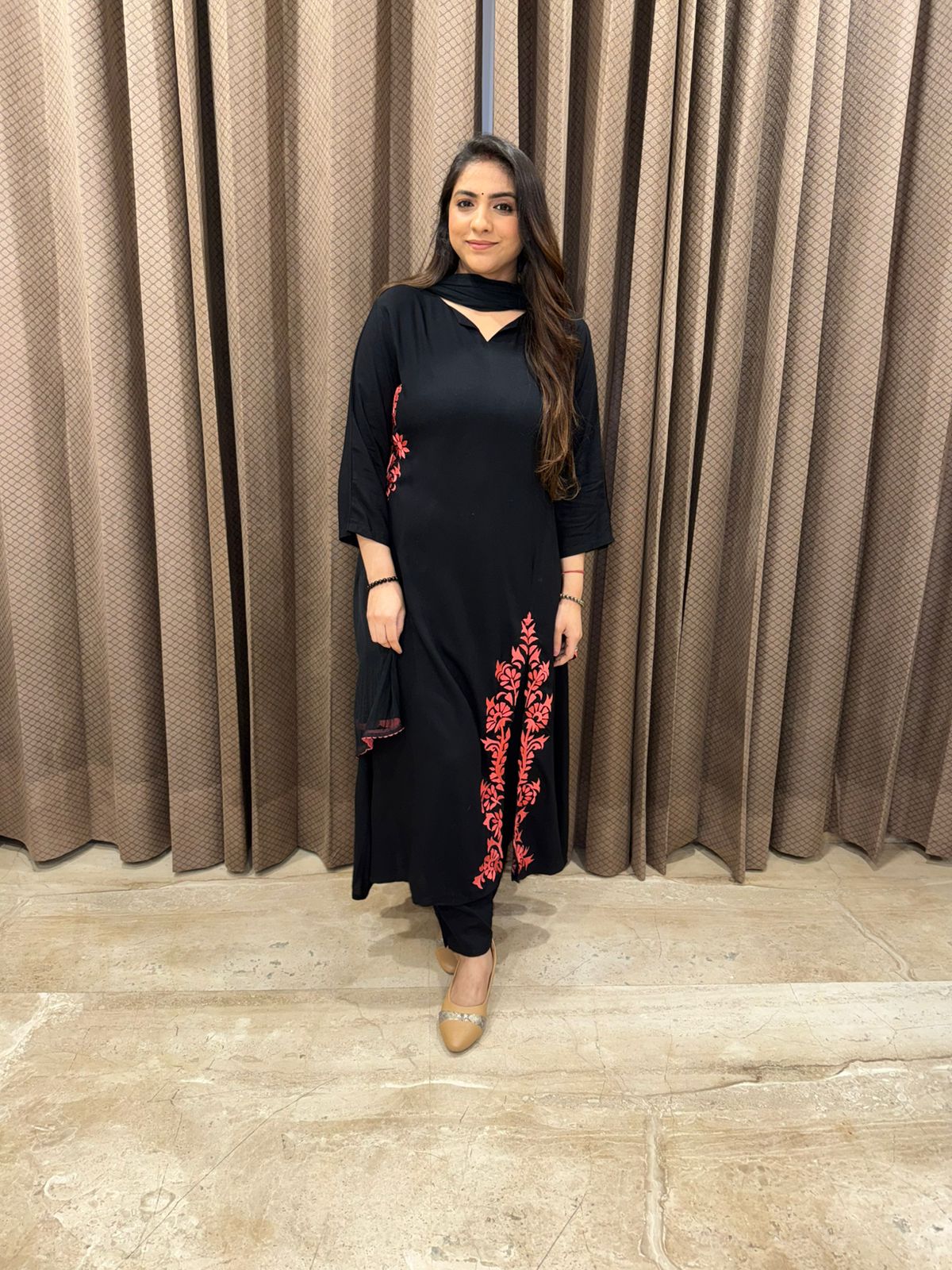 Jet Black Floral Embroidered Kurta Set