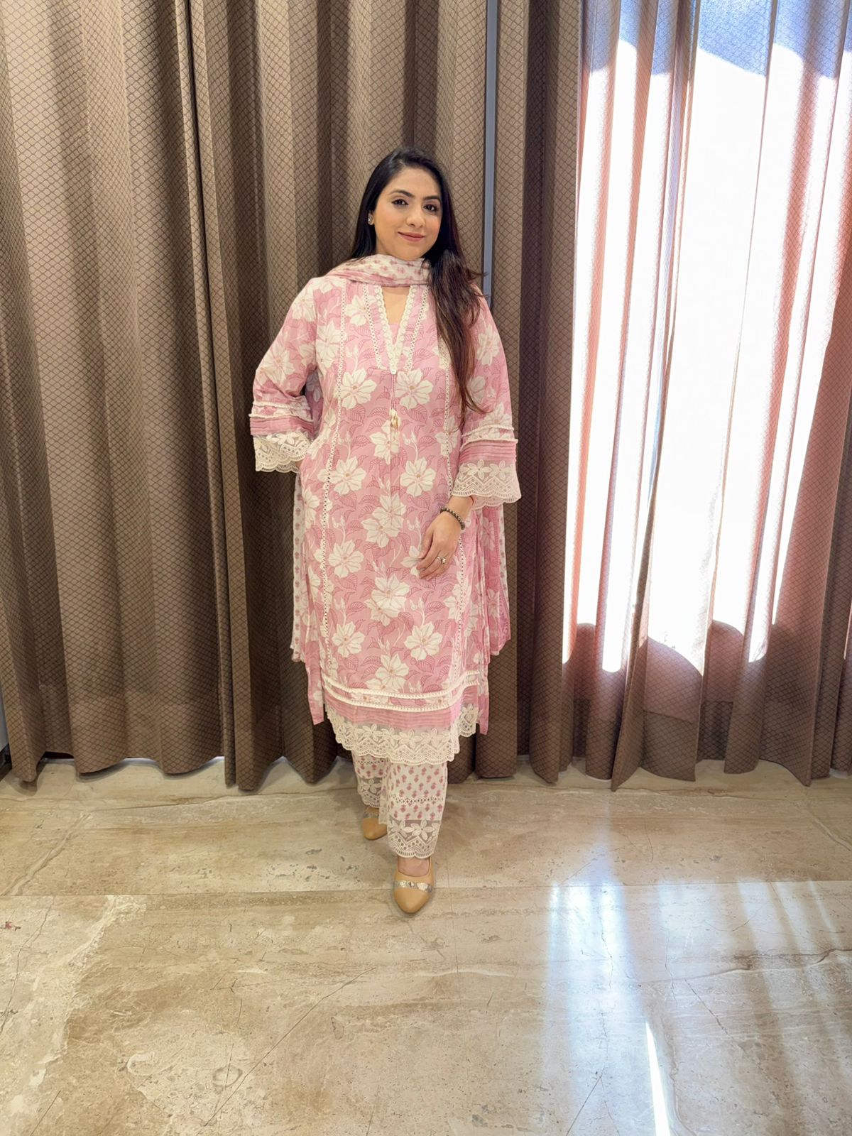 Blush Pink Floral Lace Embroidered Kurta Set with Dupatta
