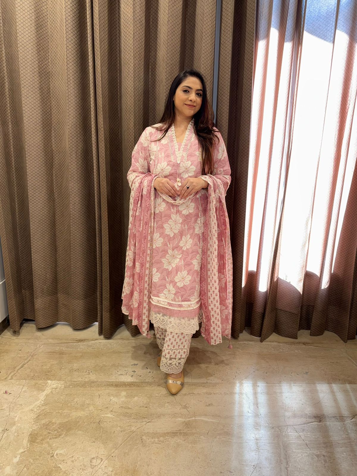 Blush Pink Floral Lace Embroidered Kurta Set with Dupatta