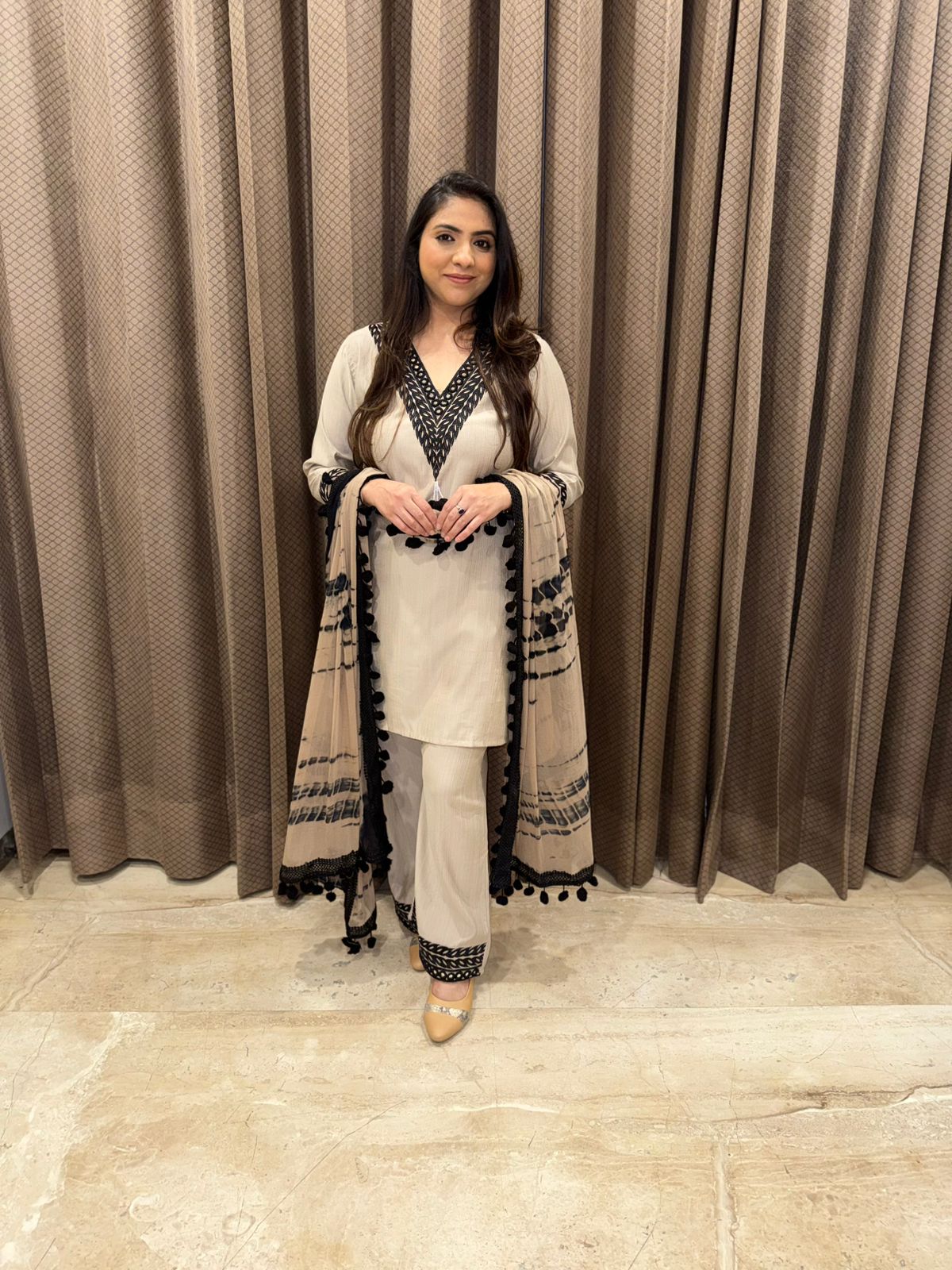 Champagne & black Co-ord set with Tie & dye dupatta