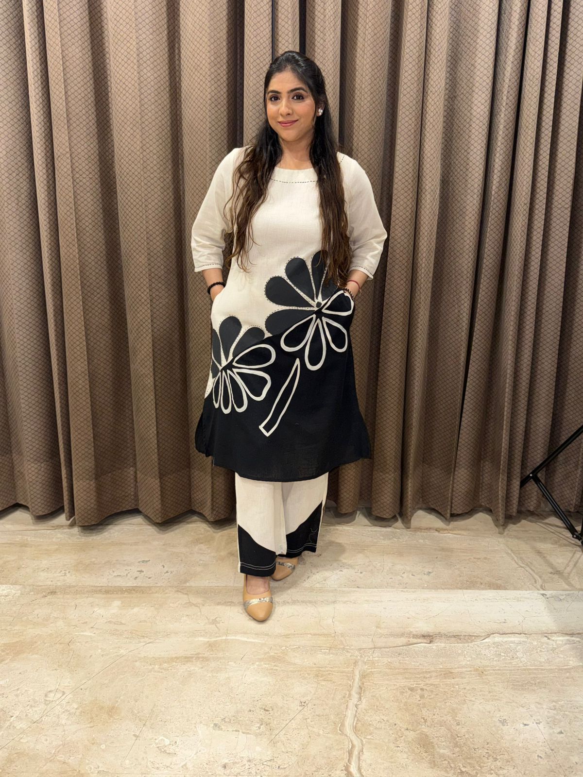 White & black Flower brush paint Co-ord set