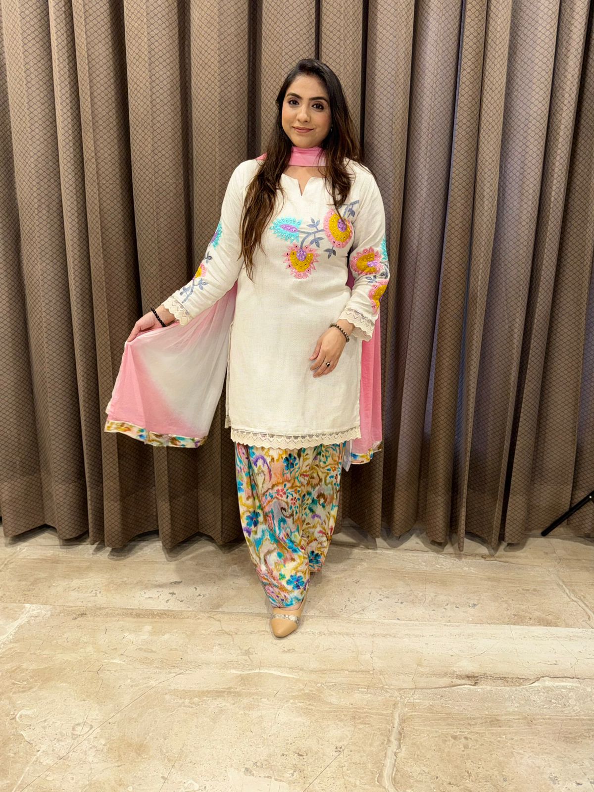 Chic Off-White & Multicolor Floral Farshi Kurta Set with Pink Ombre Dupatta