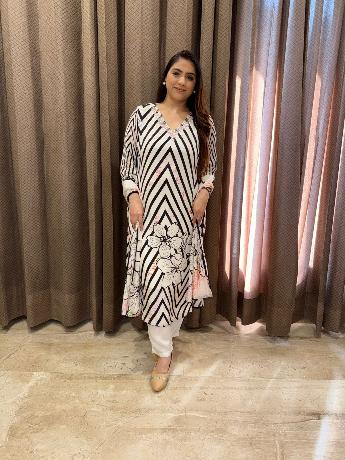 Black & White Chevron Print Kurta Set with Floral Motif Detail and Dupatta