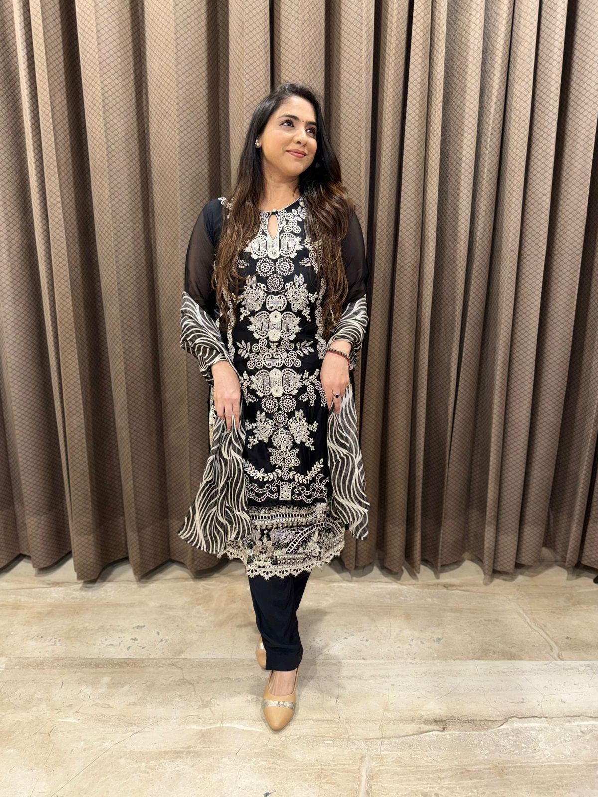 Designer Pakistani Suit with thread embroidery & pearl detailing with Dupatta