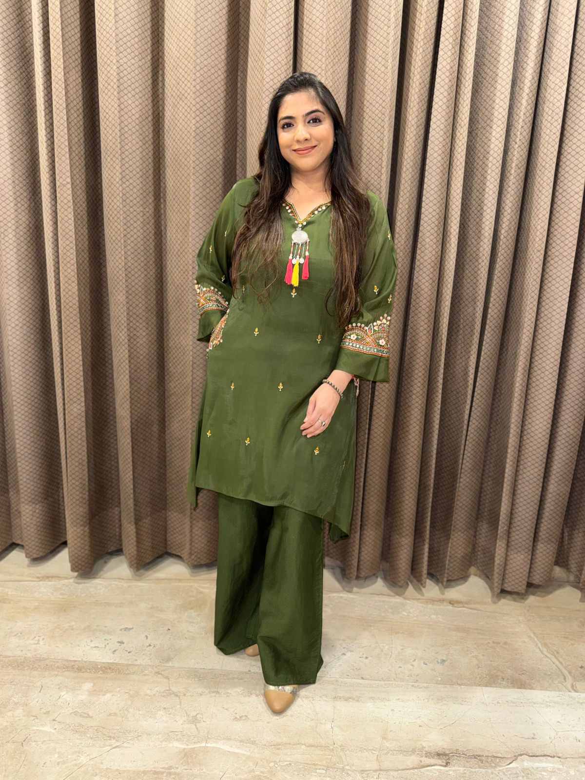 Green C-Cut Pocket Co-ord set with handwork detailing