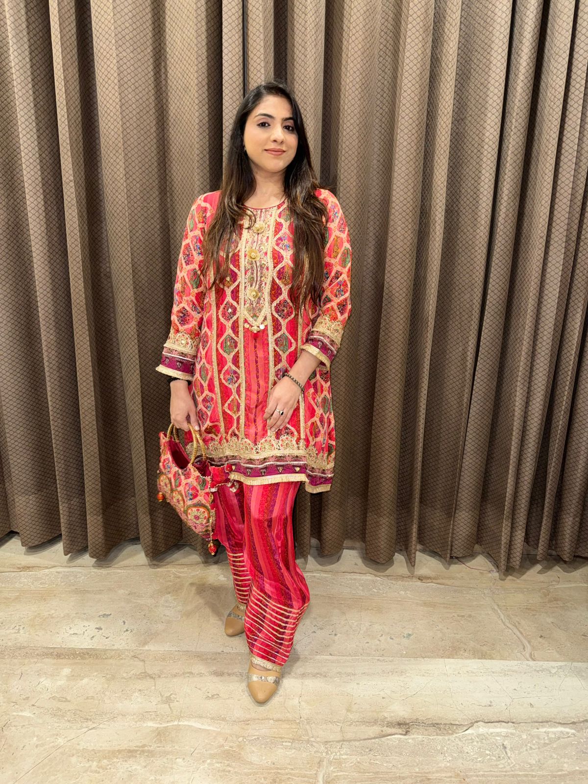 Royal Maroon & Pink C-Cut Handwork set with Farshi & bag