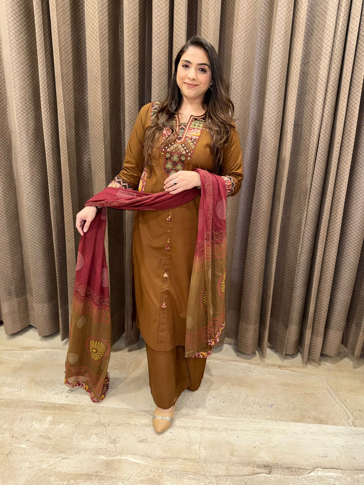 Brown thread embroidered Cottoj suit set with ombre dupatta