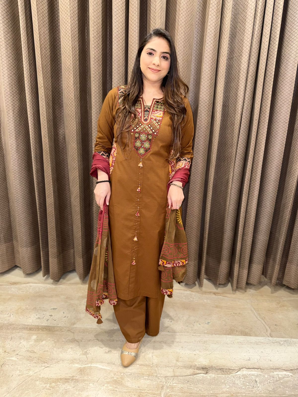 Brown thread embroidered Cottoj suit set with ombre dupatta
