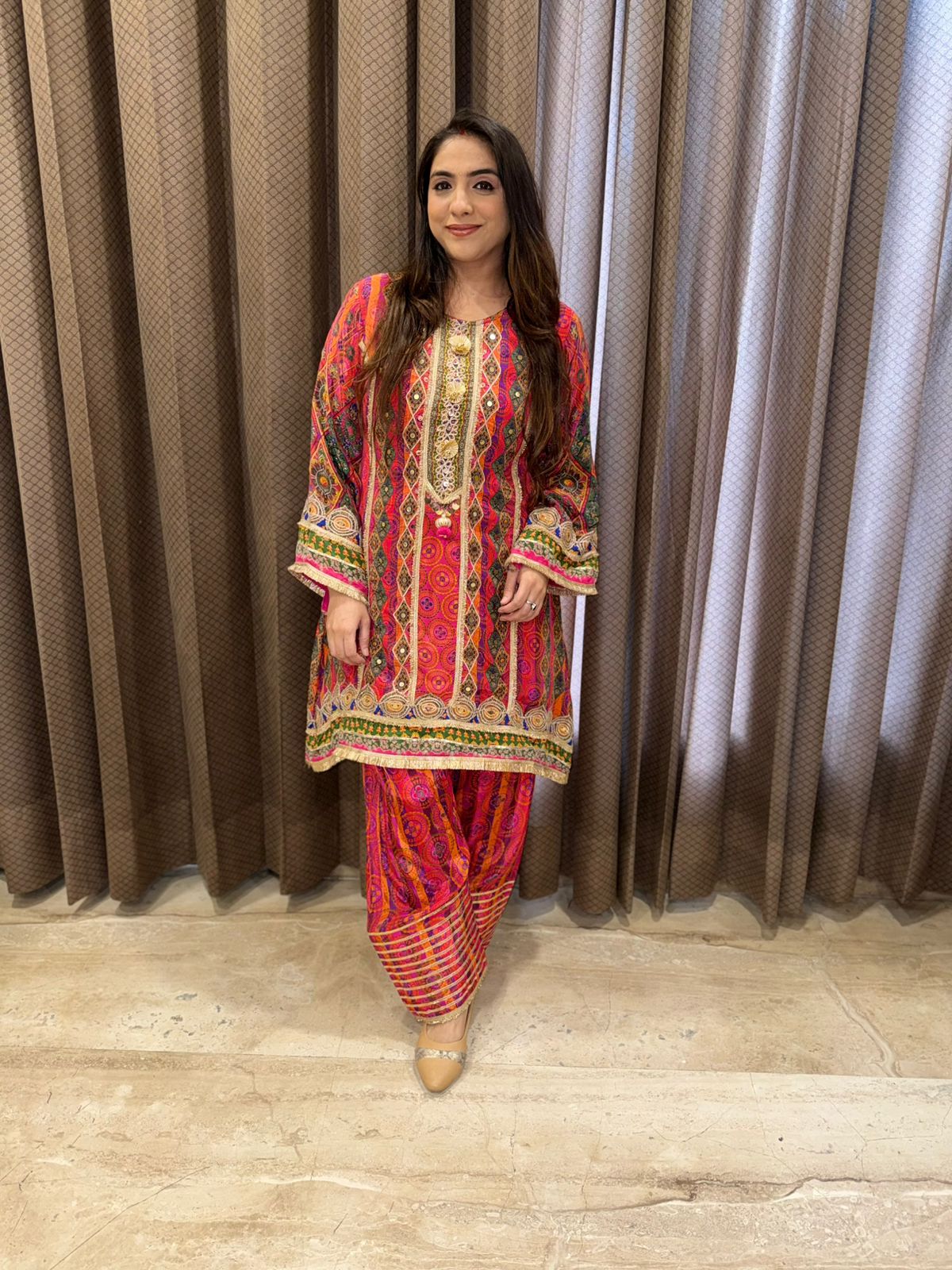 Pink C-Cut Party wear Suit Set with Multicolour Handwork & bag