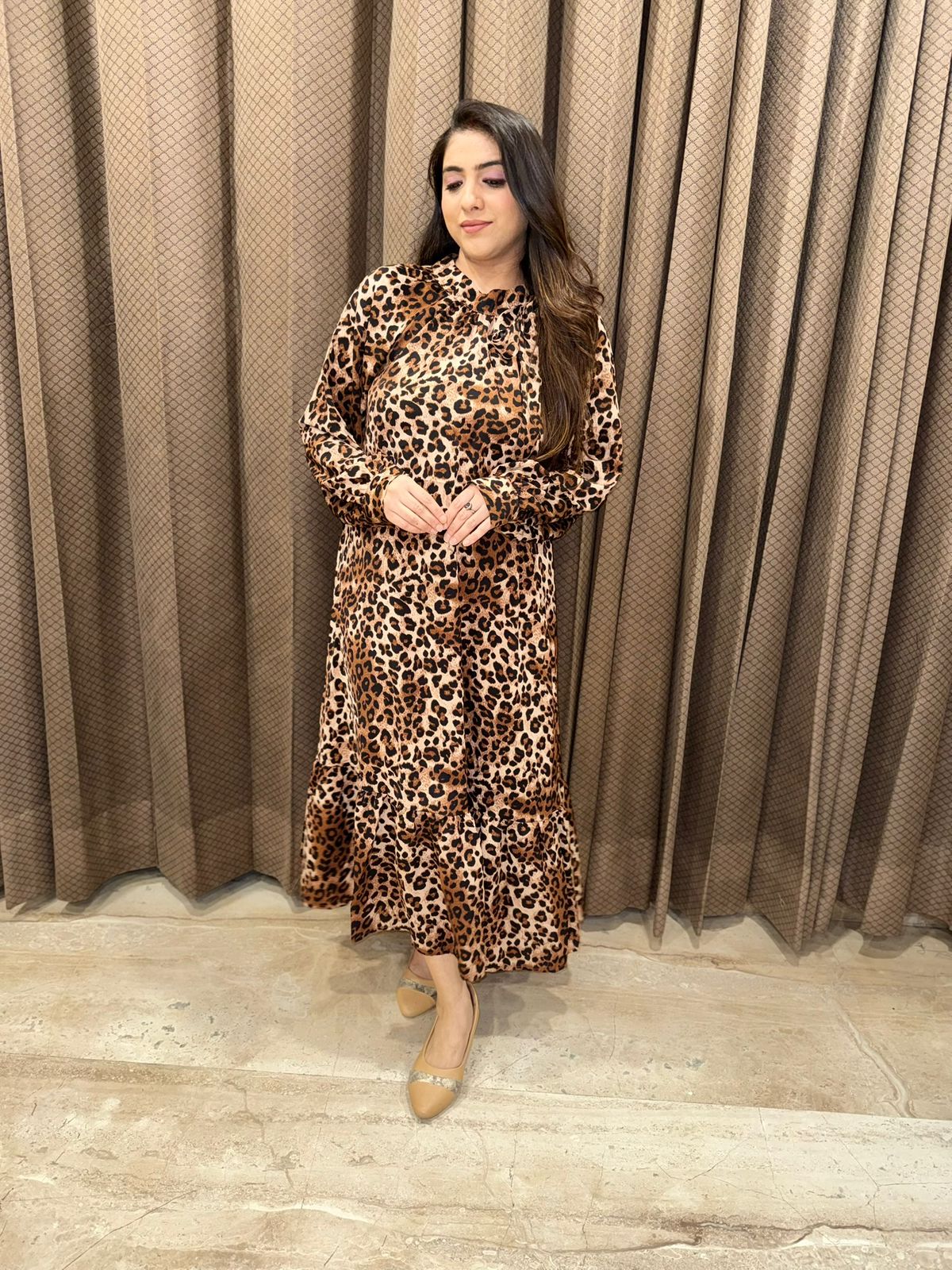 Stylish Coffee brown leopard print midi flowy dress