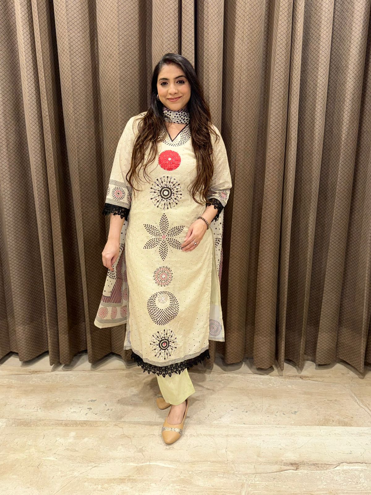 Smart Beige Schiffli Straight digital Cotton suit set with dupatta