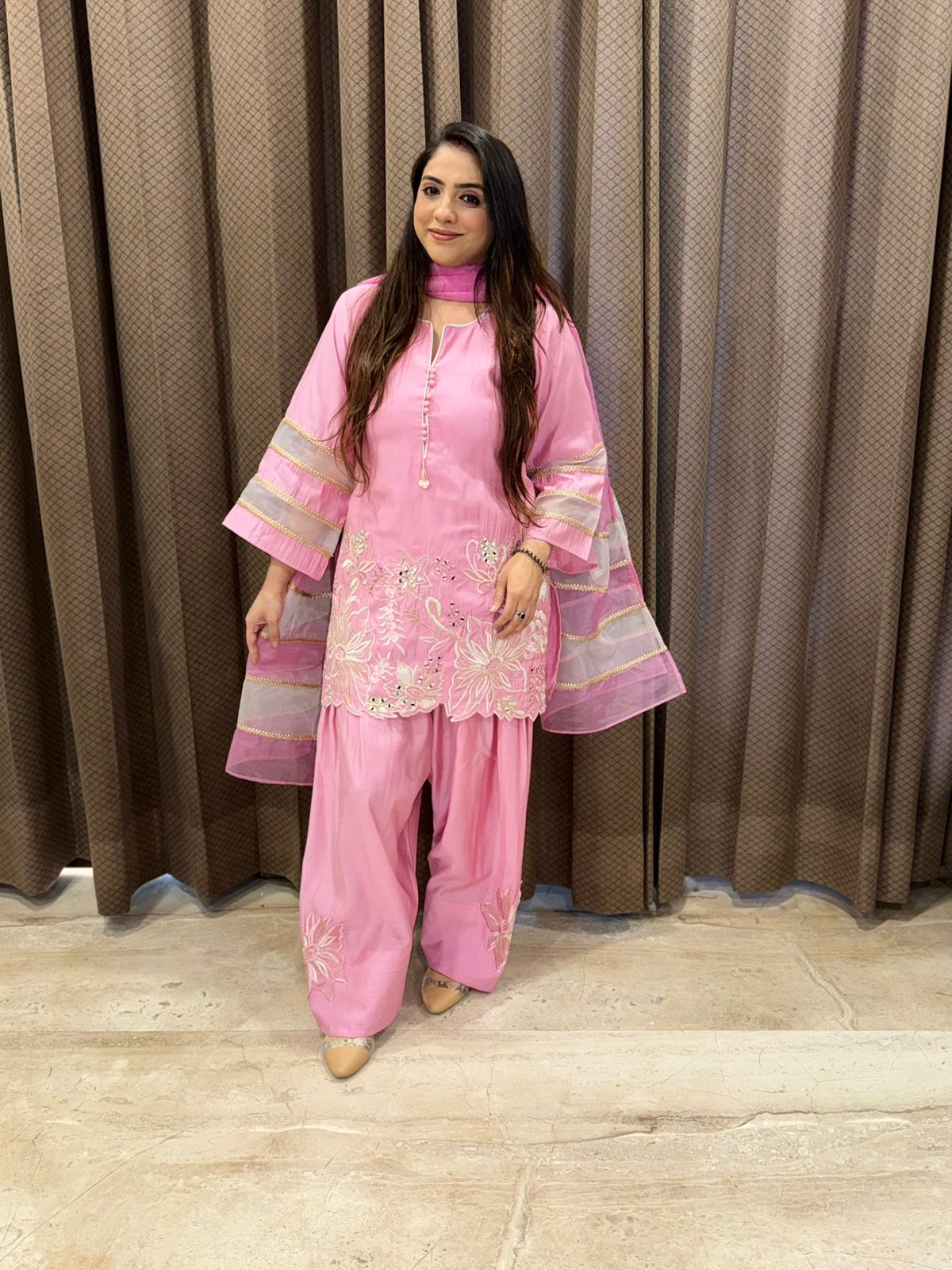 Designer Pink & Silver Contrast Farshi Set with duppata and handwork detailing