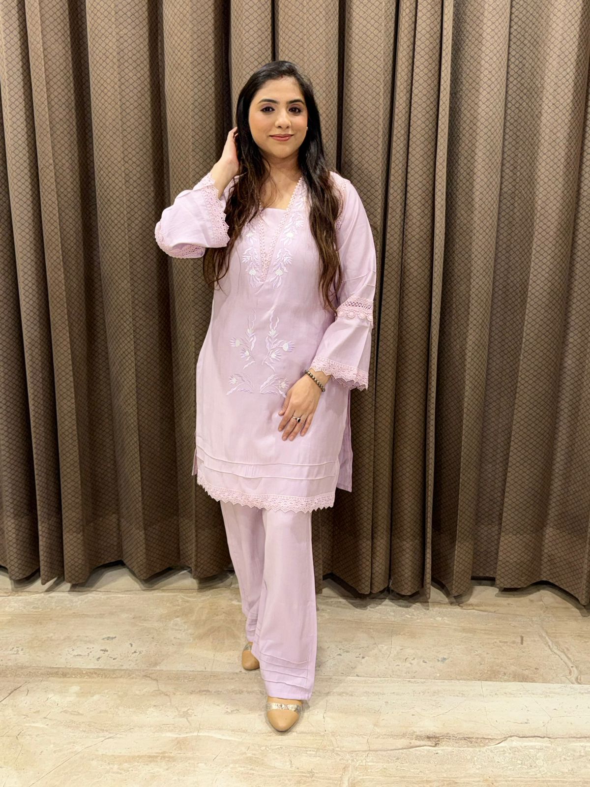 Designer Soft lilac Co-ord set with lace & thread embroidered