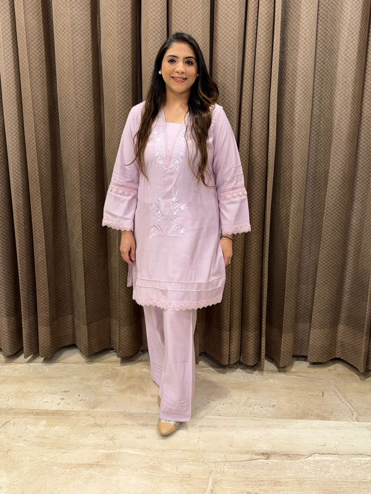 Designer Soft lilac Co-ord set with lace & thread embroidered