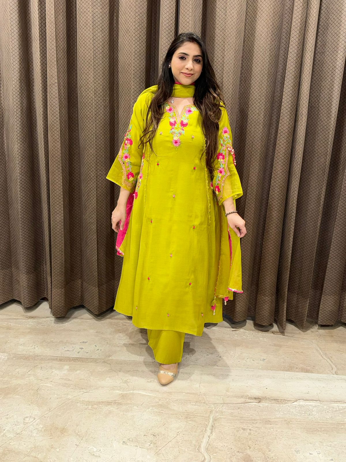 Elegant Green & pink A line handwork suit set with dupatta & pockets