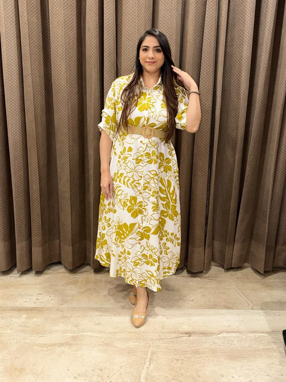Elegant Green floral Tunic  dress With streachable belt
