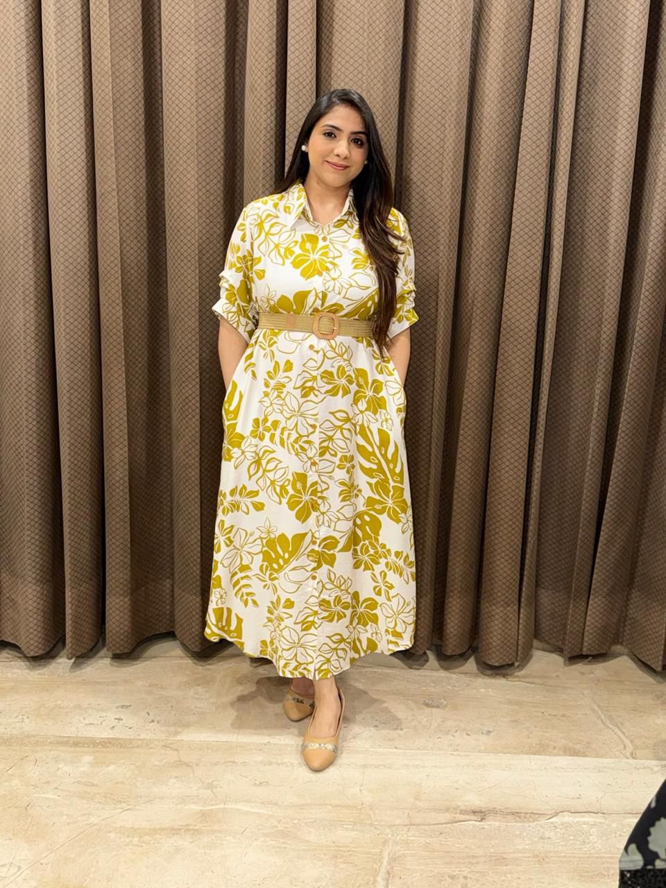 Elegant Green floral Tunic  dress With streachable belt