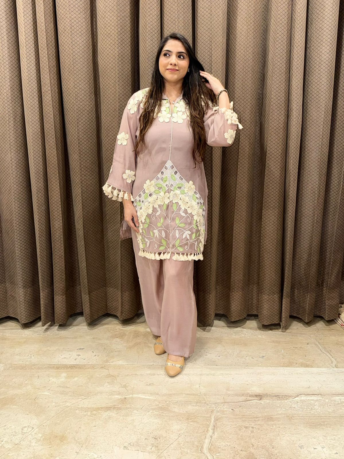 Designer mauve Co-ord set with applique flower & lasercut work