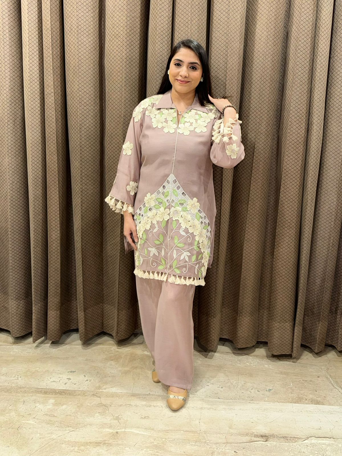 Designer mauve Co-ord set with applique flower & lasercut work