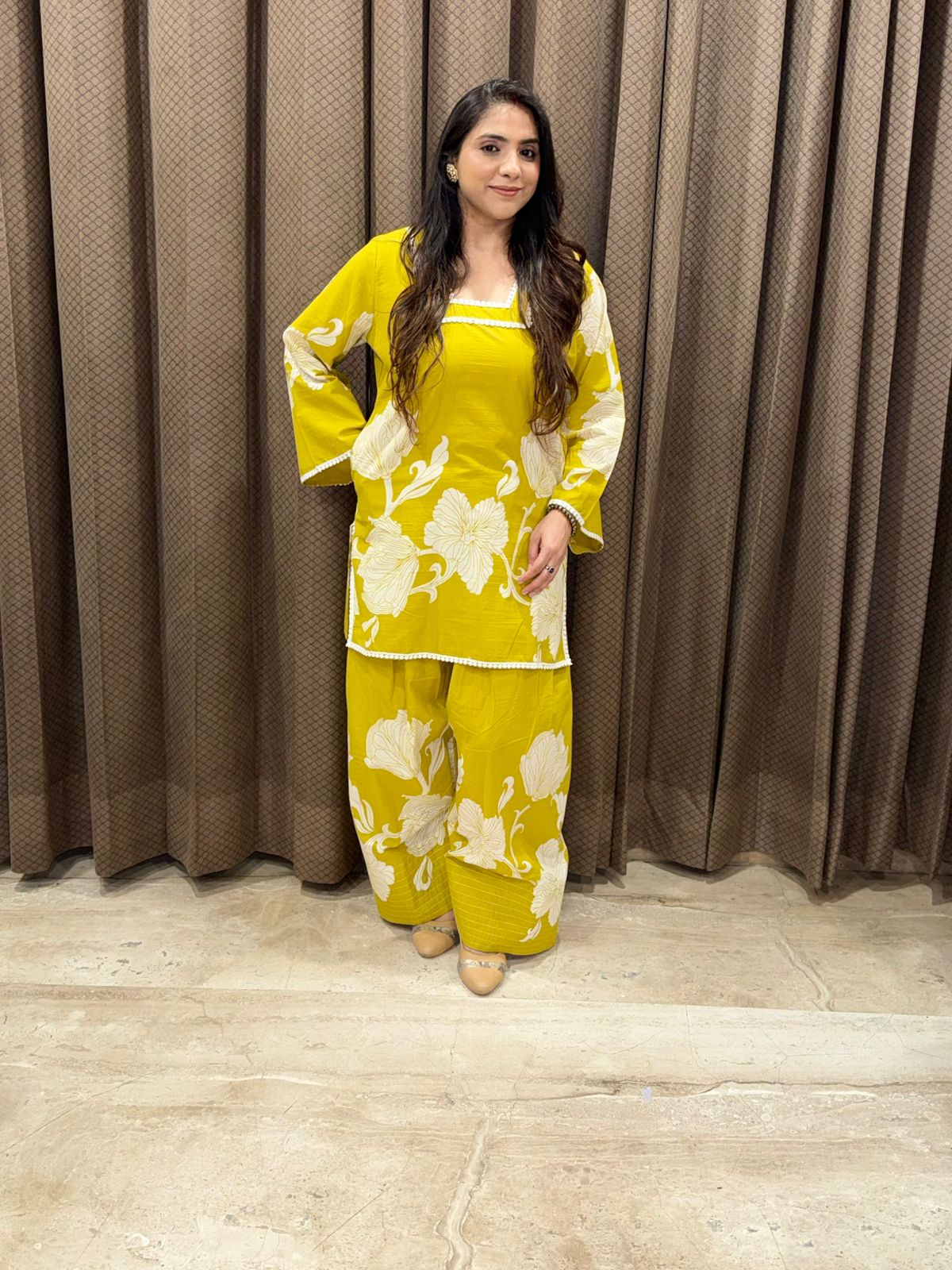 Smart yellow Printed Cotton Farshi set