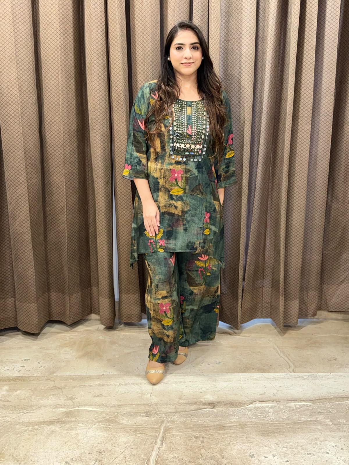 Designer Green Co-ord set with mirror Handwork