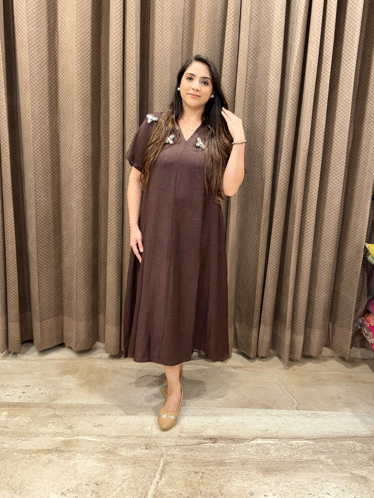 Smart Chocolate brown Midi dress with honey bee accessories & pockets