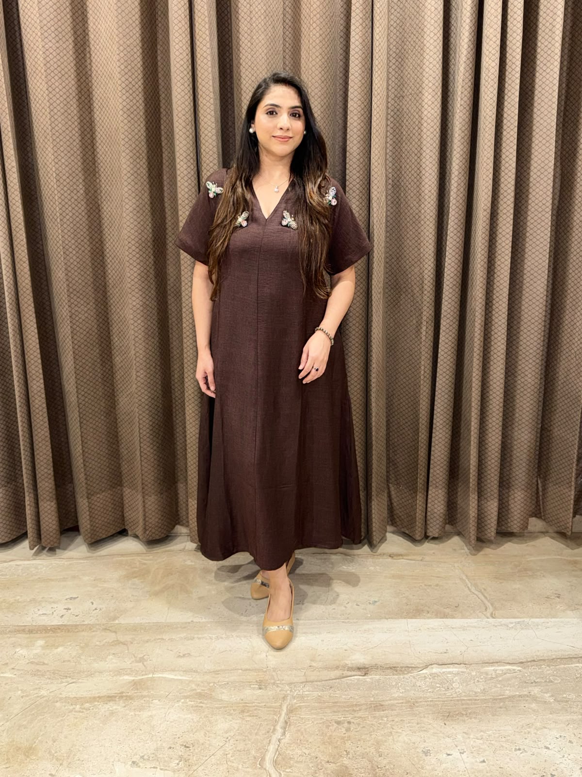Smart Chocolate brown Midi dress with honey bee accessories & pockets