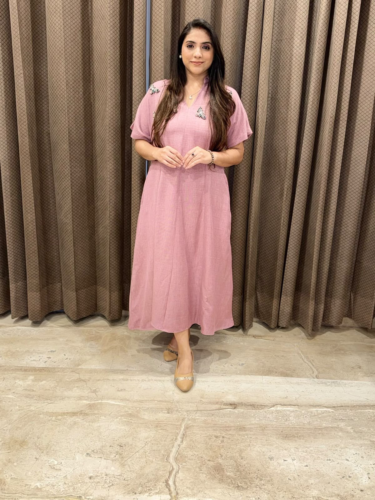 Smart Pink Midi dress with honey bee accessories & pockets