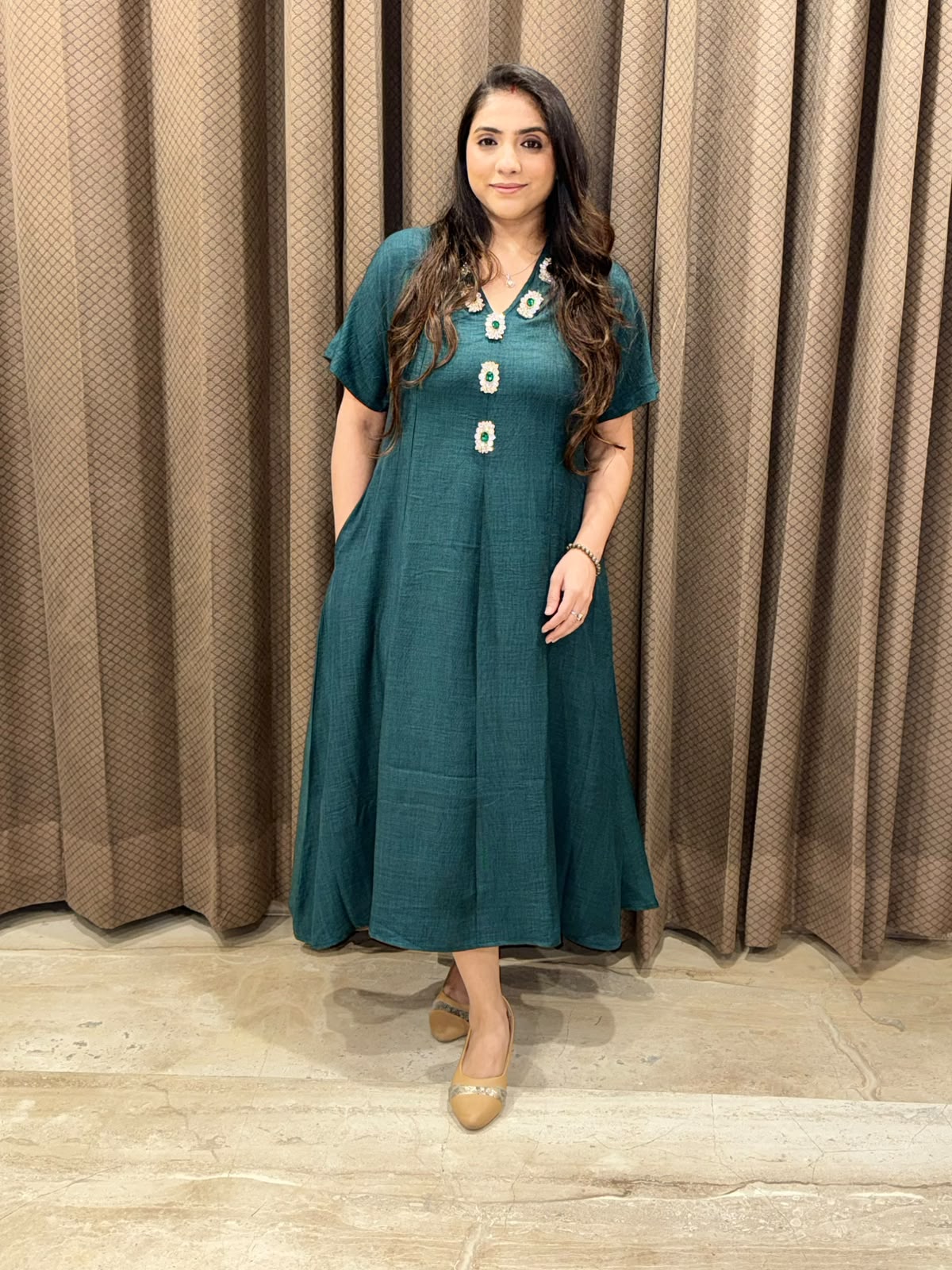 Smart Green Midi dress with necklace handwork design & pockets
