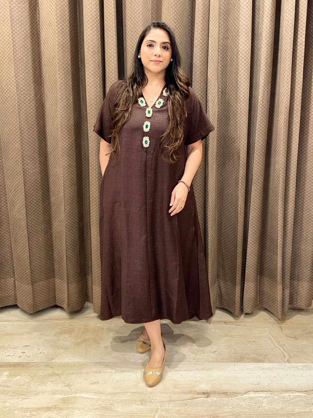Smart Green Midi dress with necklace handwork design & pockets