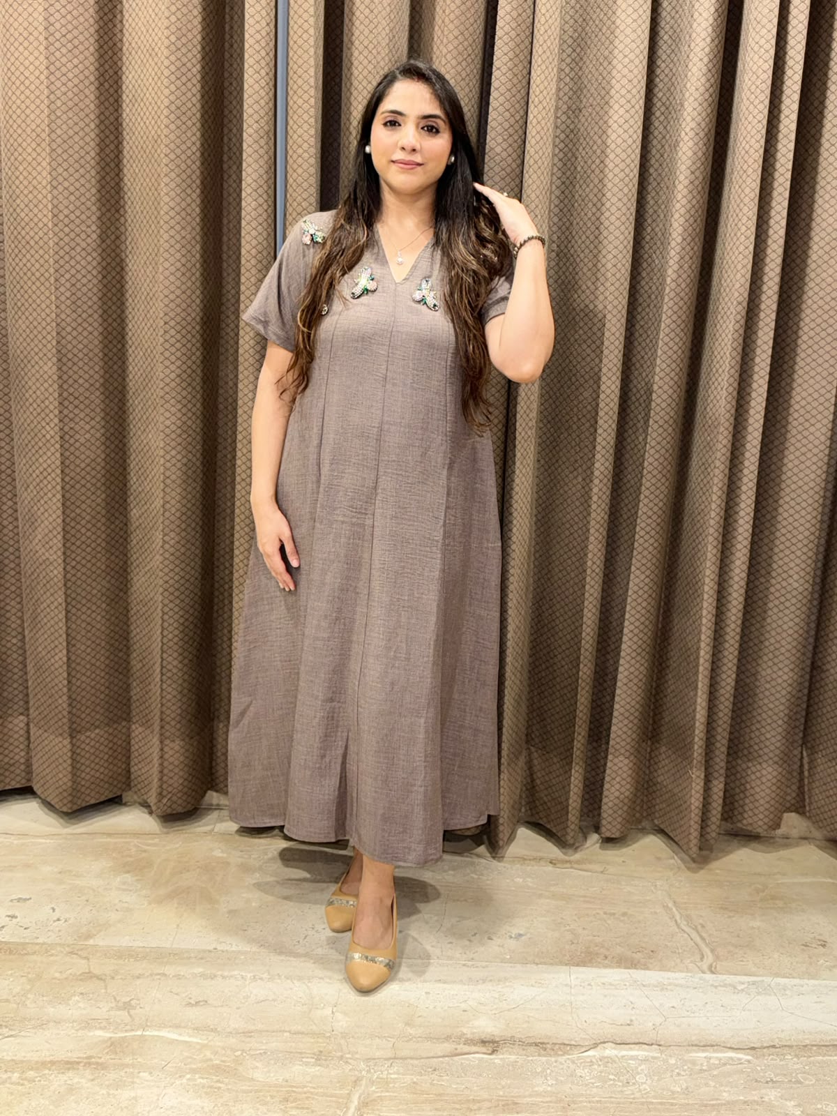 Smart Grey Midi dress with honeybee design & pockets