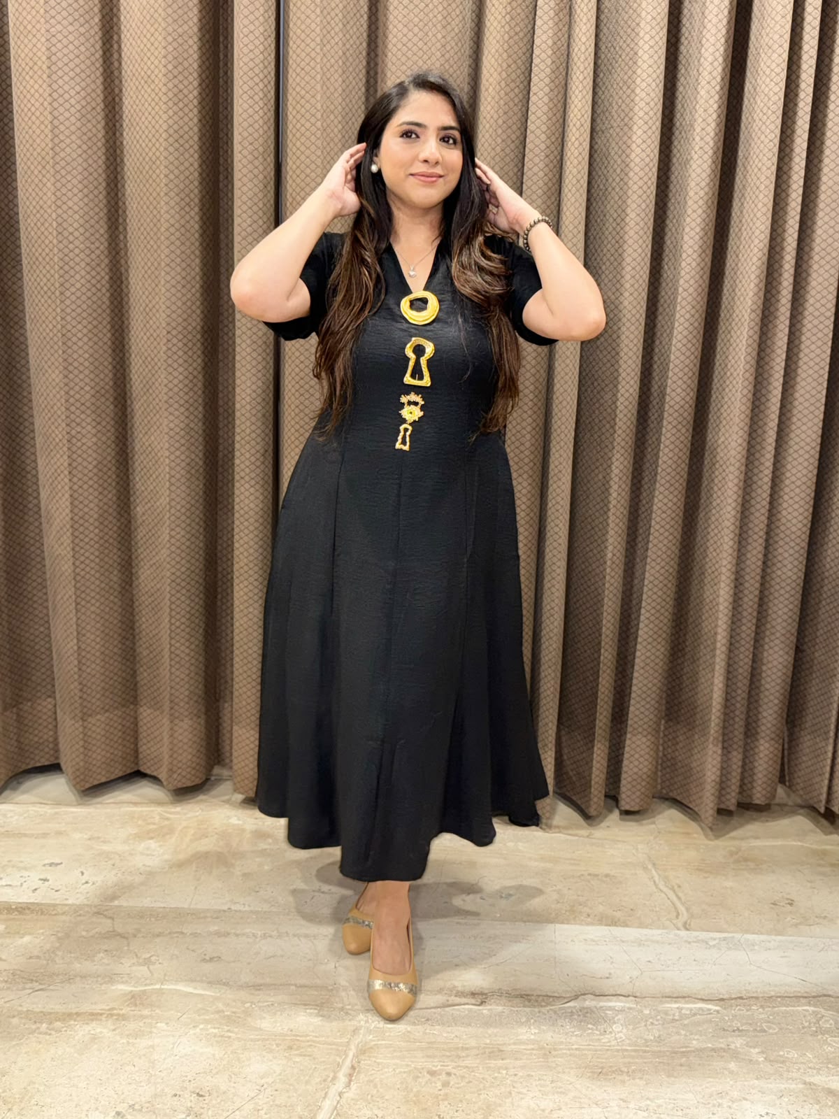 Smart Black Midi dress with golden Brooches & pockets