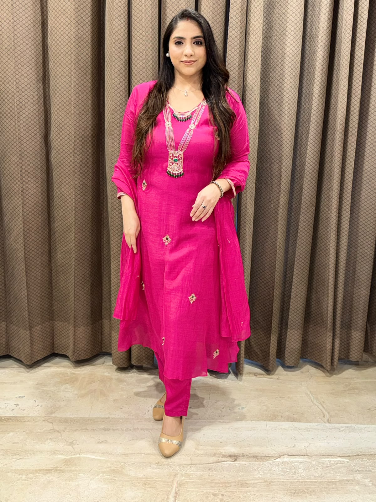 Elegant Pink jewellery design suit set with handwork