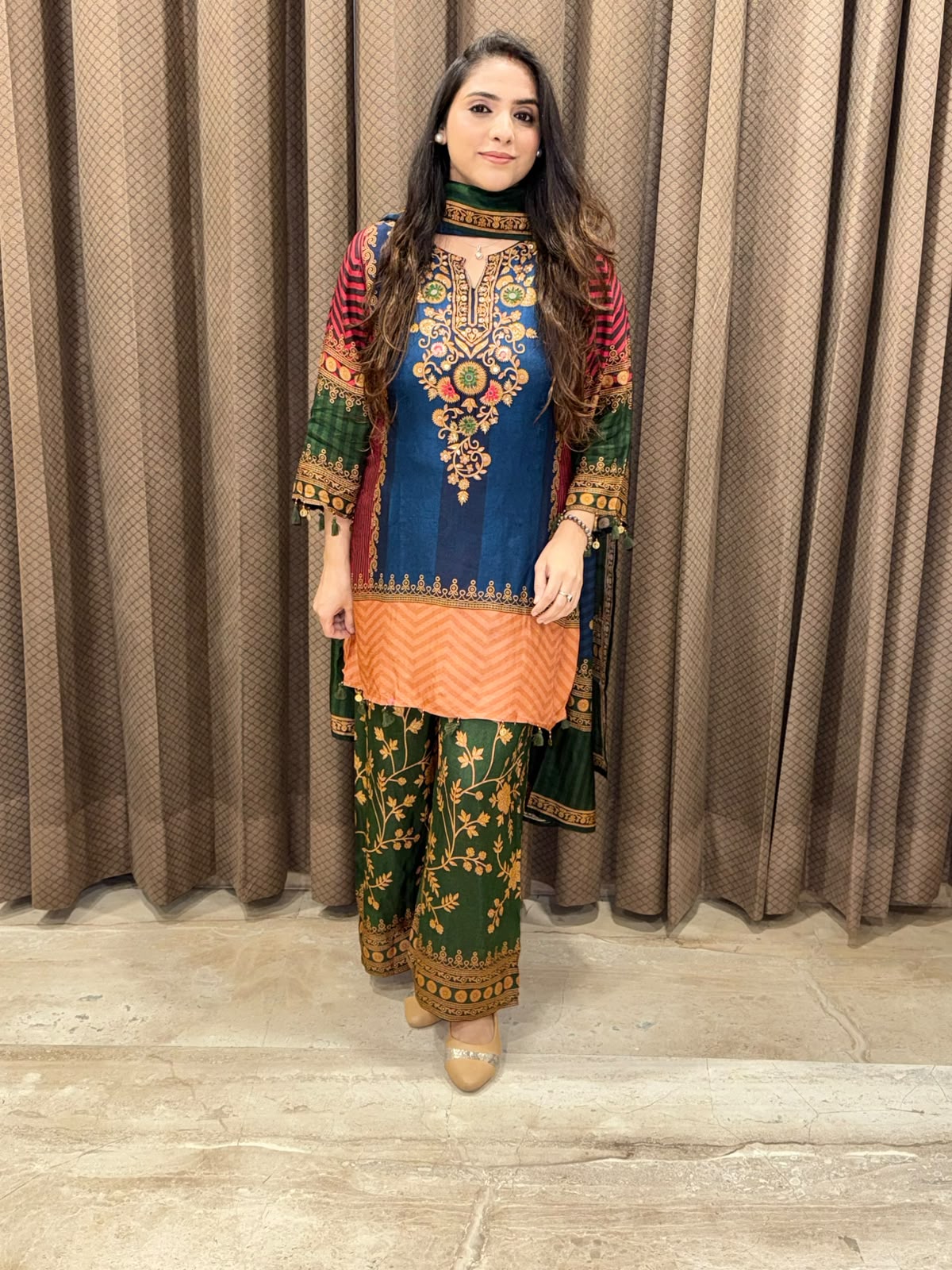 Elegant Blue & Green Digital plazoo set with designer handwork work
