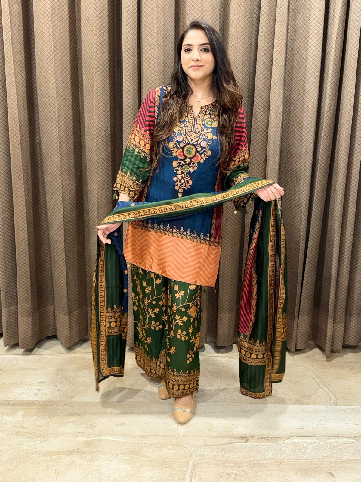 Elegant Blue & Green Digital plazoo set with designer handwork work