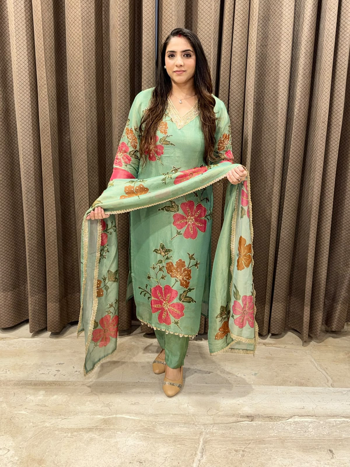 Green floral Straight Suit set with handwork and dupatta