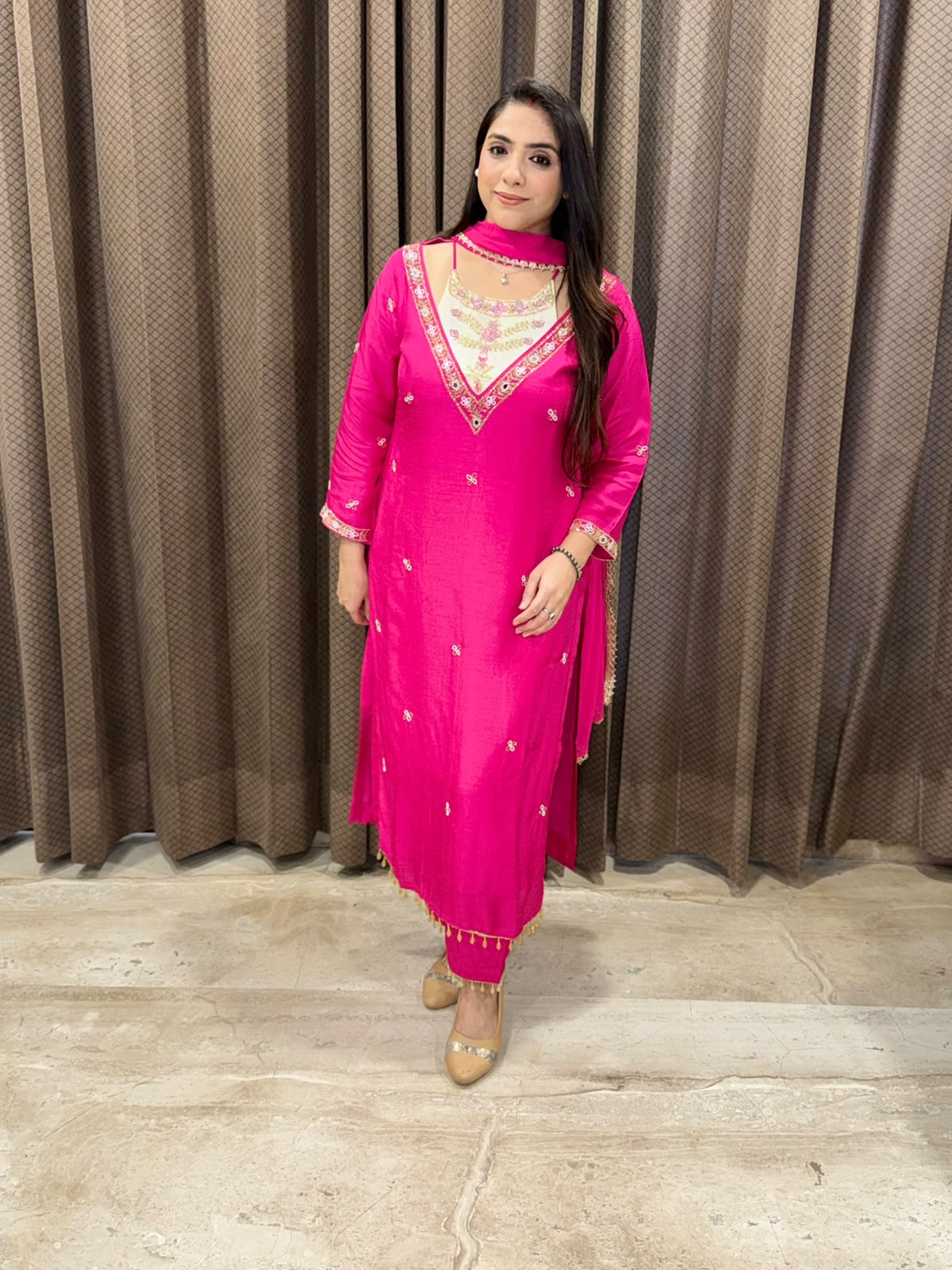 Elegant Pink straight suit with designer neck and handwork