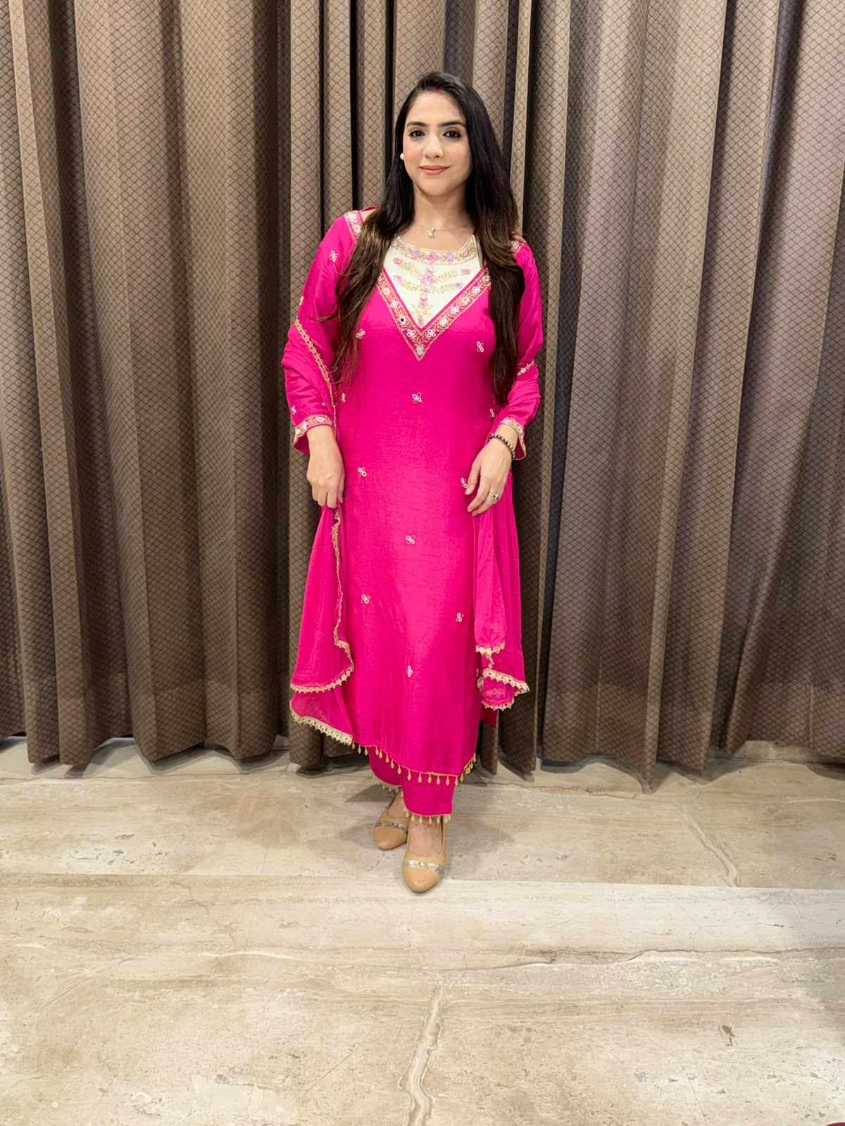Elegant Pink straight suit with designer neck and handwork