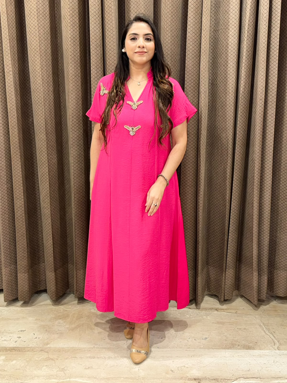 Smart Pink Midi dress with  honeybees style & pockets