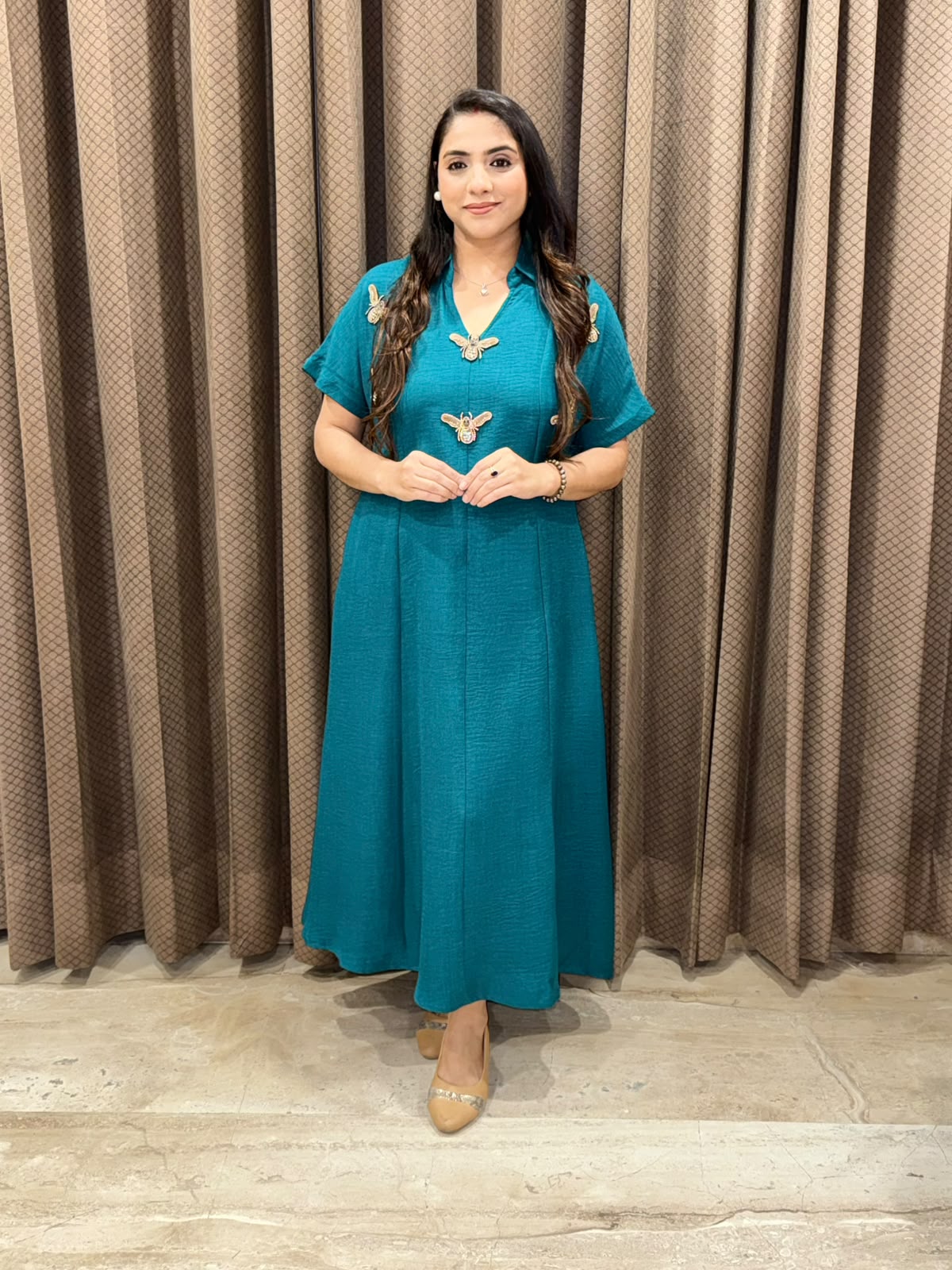 Smart Rama Green Midi dress with  honeybees style & pockets