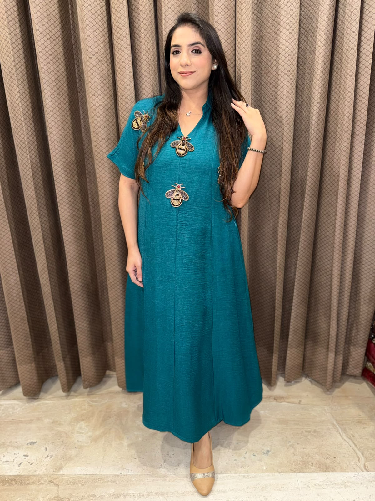 Smart Rama Green Midi dress with studed honeybees & pockets