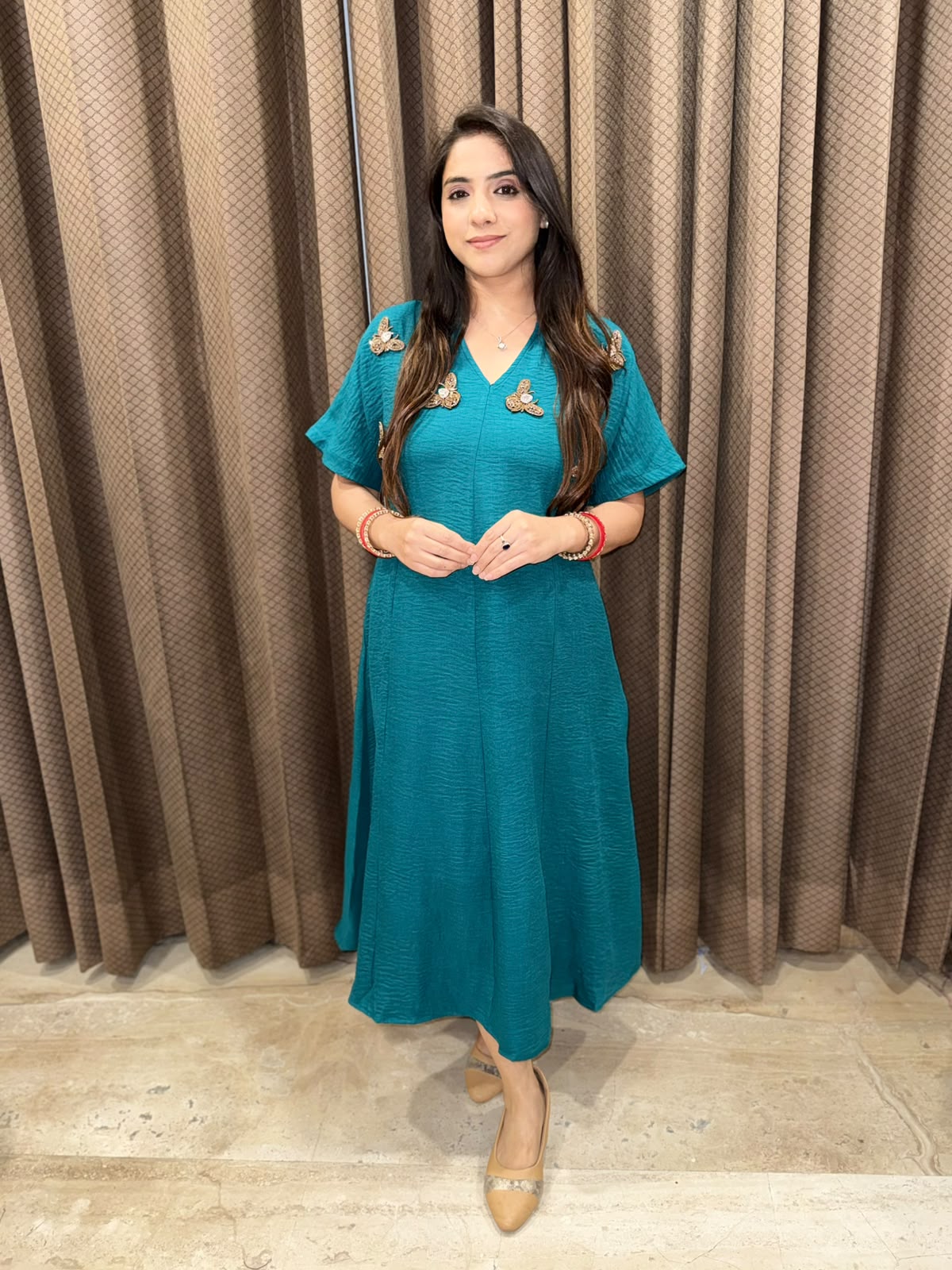 Smart Rama Green dress with golden honeybees & pockets